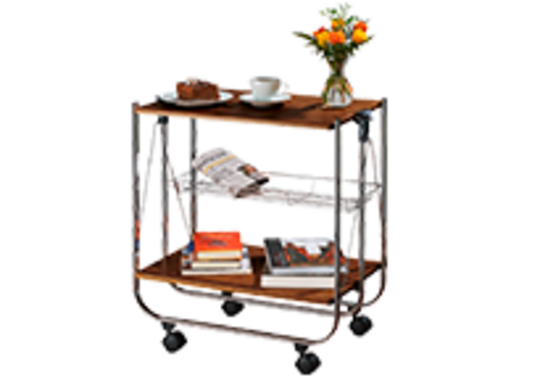 Ein Servierwagen mit Wohnaccessoires